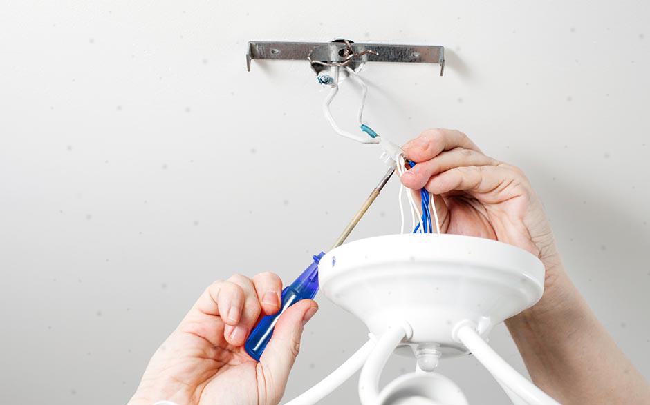 électricien de maintenance Cires-lès-Mello